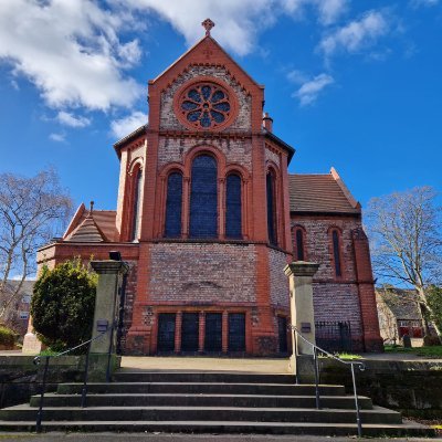 We are a welcoming, friendly Church of England Church, centred around the Eucharist in a busy suburban parish.