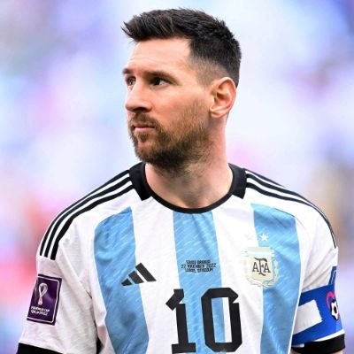 AkhilSures49474's profile picture. #KBFC 💛
A mini football fan ⚽️