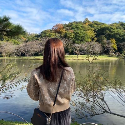 letlt__'s profile picture. 吃音/難発/23歳