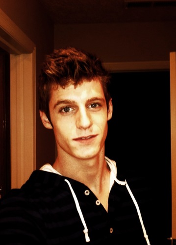 Sky_or_Shu's profile picture. Not a twitter freak but enjoy the hell outta what people will say with a little attention. Whoever follows me know, dont be so quick to judge or you will be.