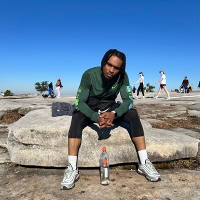 SW4️⃣TS. SON OF A HU$TLA ♿️ ARIES ♈️| A.S Business 🎓| B.S. Sport Management 🎓