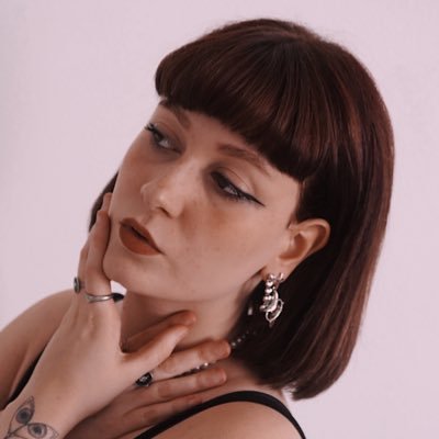 j’écris des chansons au lieu d’en parler à ma psy | écoute mon ep