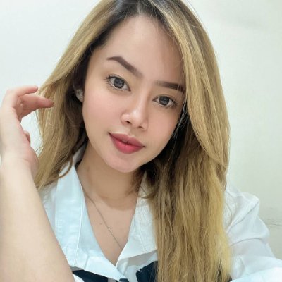Emily_robert02's profile picture. Serial entrepreneur and decision-maker with a passion for beauty, fashion, and food. I love nature💐🌷🪸

Finding my way in Christ - FOLLOW MY JOURNEY❤️