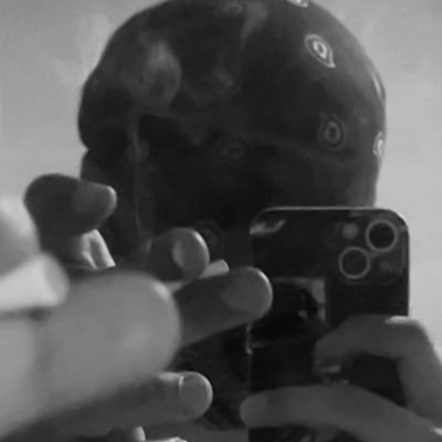 TahaCanAlks's profile picture. Tek ve sek altınbaş rakı