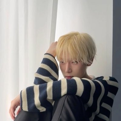 ⠀⠀ ⠀⠀ ୨୧ · mommy nong sunoo 1000%⠀ 𓈒 ⠀⠀ ⠀⠀ ⠀⠀⠀ wanna poke nong sunoo’s cheek ☆☆☆ #rvsofte⠀