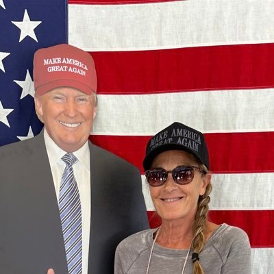 richterschristi's profile picture. CHRISTINE RICHTERS  🇺🇸