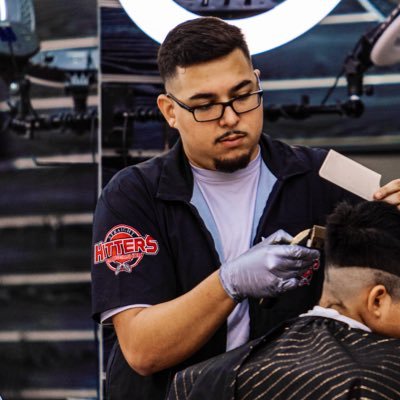 Lopezzzz88's profile picture. 