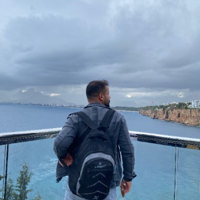 Mahmunism's profile picture. #mahmunism
Şiir ve Dil
📚 English literature
https://t.co/wAHu8SRTTf