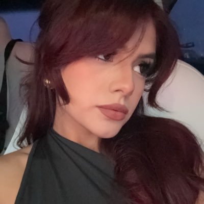 solliedoll's profile picture. emma sol j. & eva luna j. 🧸 | ‘98 | IG @ lalasollie