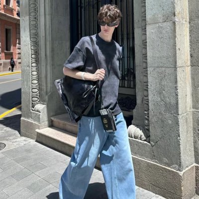 BarnesAnge68881's profile picture. Passionate about learning Crypto ❤
