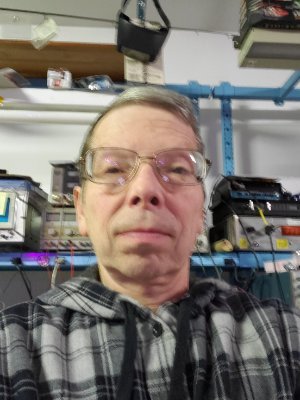 BruceBower9's profile picture. Ye olde techie