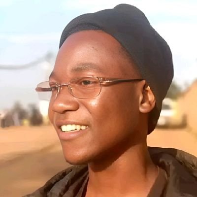 Victor24582's profile picture. I'm artist 🎤