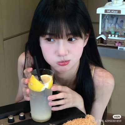 yang921111's profile picture. 