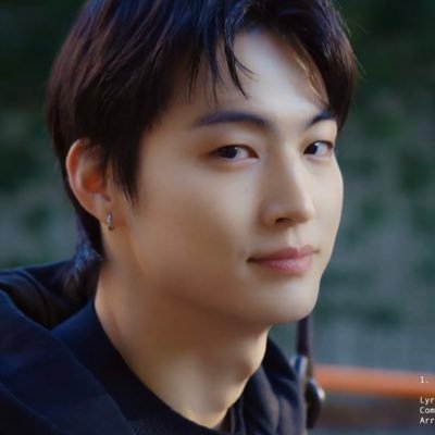 cherish others 🌸 @jaybnow_hr, my rocking chair ♡ jayb & sungjin | fan account