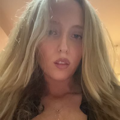 Ellierogers02's profile picture. #BlackLivesMatter