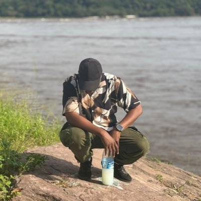 Nych_P's profile picture. À la base c’était un compte pro photographe 📸 mais j’ai un peu trop géré ça en mode compte personnel🥹. Bref mes photos prises sont sur mon IG: nychphotography