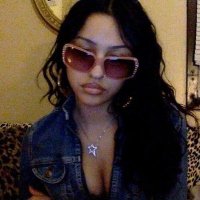 r (@basbelasiyiz) 's Twitter Profile