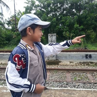 Pickmedong8's profile picture. hipertiroid is my friend 
⚖️
Al-Insyirah 5-6
Beri aku congrats 😇🤲