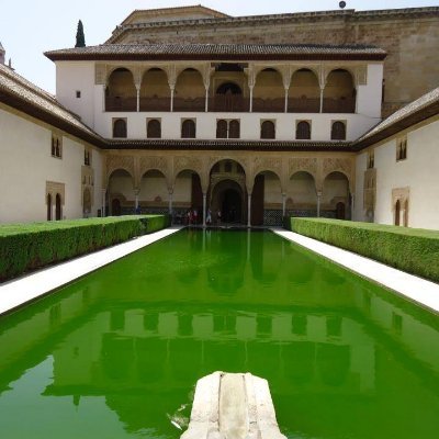 Descubre la Alhambra de Granada como monumento único a través de la web https://t.co/xFbwGoGtwH