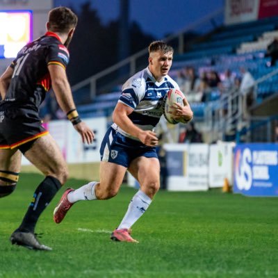 Professional Rugby Player @FevRoversRLFC , @10xathletic