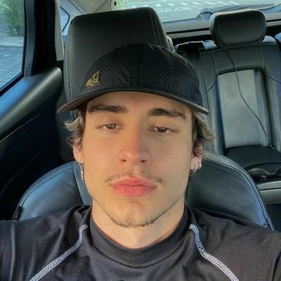 eujoaomidias's profile picture. @eujoaoluc