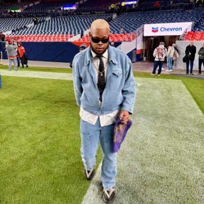 sonofagun• iSew🧵•USA GRAD• ΩΨΦ🐶| Professional Health | Informatics BS