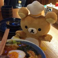 티.. (상태: 밥먹음이) (@eetiov) 's Twitter Profile