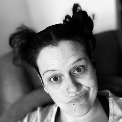 mommy - wife - nerd - LuLaRoe addict - bibliophile