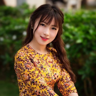 MariazZnCOLYg's profile picture. 