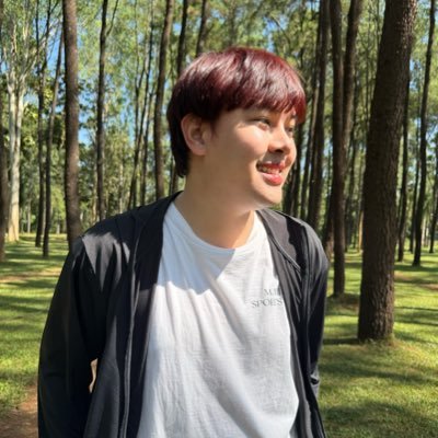 7WTFnatCHA_N's profile picture. 1996.  //
ig: __fluk.___  //  INFP