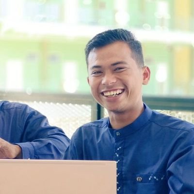 Admin @peduliyatimbrsm Anak Muda Tamat SMA ingin mengajak para Muhsinin untuk memuliakan para Yatim.Follow Yuk lWA 085319212853