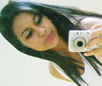 -O ideal, seria que tds as pessoas soubessem amar, o quanto sabem fingir''