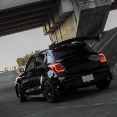 02Rees's profile picture. '23.7.16 zc33s '25.5.31 zephyr 750 2001 納車 スイスポ乗りの方 気軽にフォローお願いします！無言フォロー失礼します💦