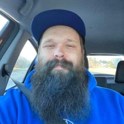 CarlBedard25's profile picture. Fier Montréalais amoureux du sport! Fan des Carabins, de l’impact, des Alouettes et des Canadiens.