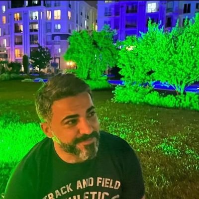 JamesHarry20680's profile picture. Don't give in to hardships and dangers, the ideal of life is for an ideal life. 😊