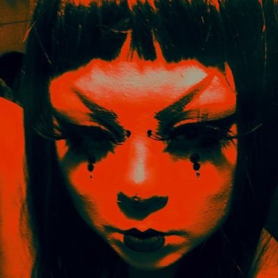 hapiedaze's profile picture. I'm art