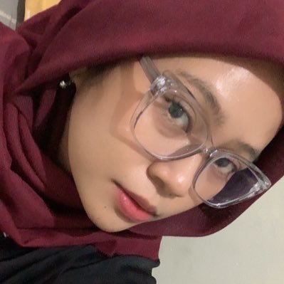 fiamityyyyy's profile picture. nyari apa?