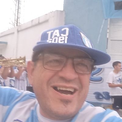 nací dekano feliz desde la cuna..eterno socio del GIGANTE DEL NORTE