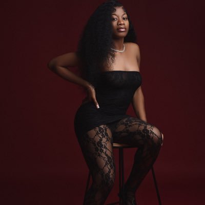 ayiah b 🎀. just here to say to what’s on my mind 🫧🫦🍃. *new page*