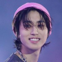 tam (@tamused8) 's Twitter Profile