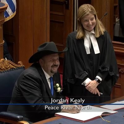 MLA for Peace River North B.C.
I'm strong enough that I don't need another wagon, I can lead my own caravan. Help me build my voice-like share and follow!!!