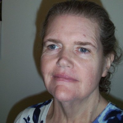 BondMBeth22's profile picture. Love my precious Mama who is now in Heaven, Love God, my brother, family & friends, our cats.  Watch old tv, history, GH & more, I sing,  do genealogy research.