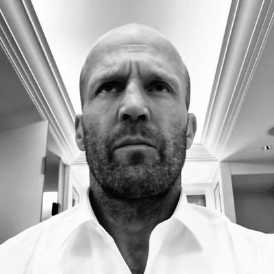 American 🇱🇷 actor material artist, 🎬 movie 🎞️ producer, 💪
