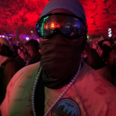 Isaiah_Aton's profile picture. be the change you want to see in the world #cbus #CapitalUniversity'18 330✈️614