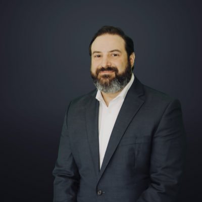 SMB Advocate | Co-Founder @thefiinstitute | @UFMBA and @FGCU graduate | Tweets are my own
