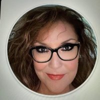 Vickie Queen (@vickiequeen8) 's Twitter Profile