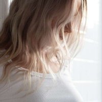 Tess Lyrez (@givetesslove) 's Twitter Profile