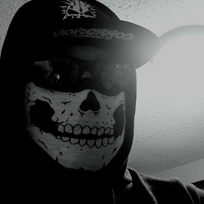 One4skullhead88's profile picture. 