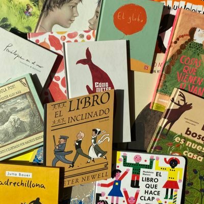 Exploradora de libros, lectora intrépida, en definitiva, una disfrutona de los libros.