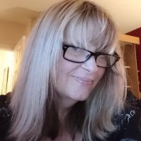 Suzanne Maguire (@suzannio) 's Twitter Profile
